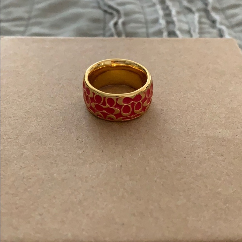 Coach Ring Sz 5